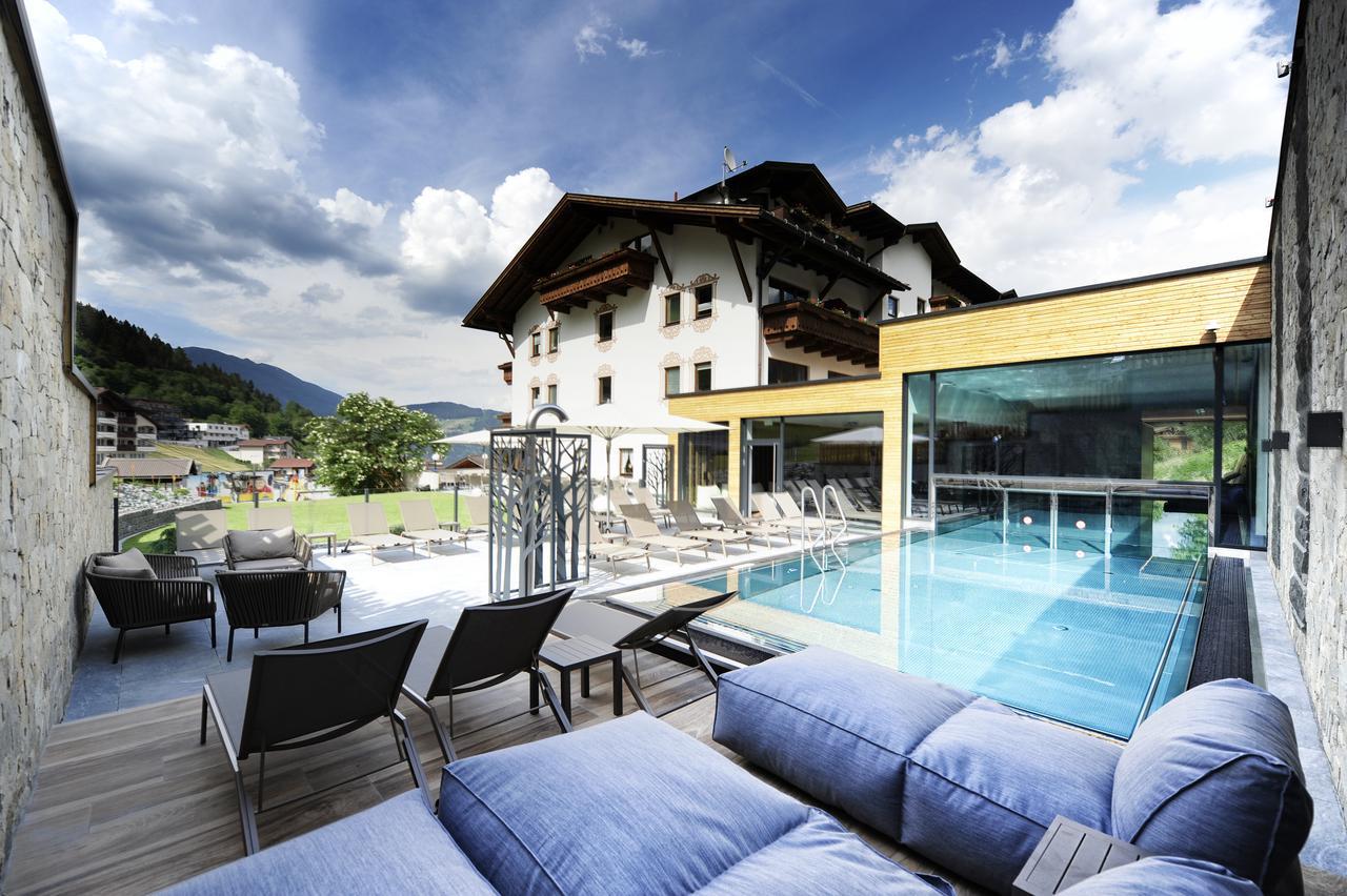 Hotel Panorama Ladis Exterior foto